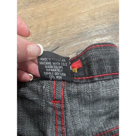 Project‎ Mayhem Denim Shorts Size 40/15 - Black Wash Red Stitching  Y2K - Picture 4 of 6